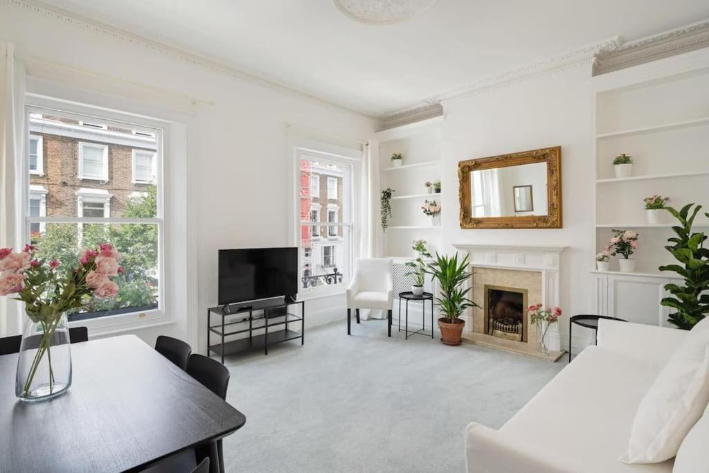 Beautiful Two Bedroom Maisonette In The Heart Of Chelsea London Ngoại thất bức ảnh